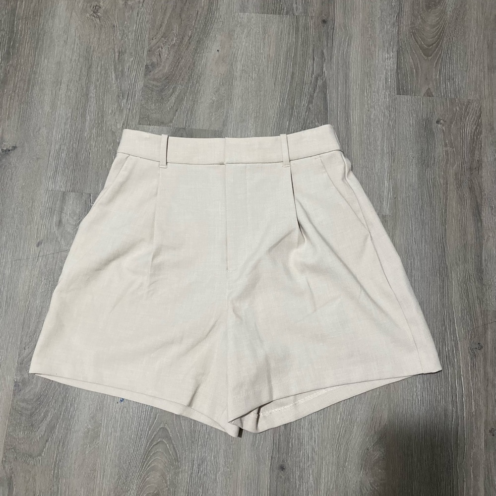 Abercrombie & Fitch Women's Tan Shorts